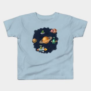 Outer space with aliens and planets. Kids T-Shirt